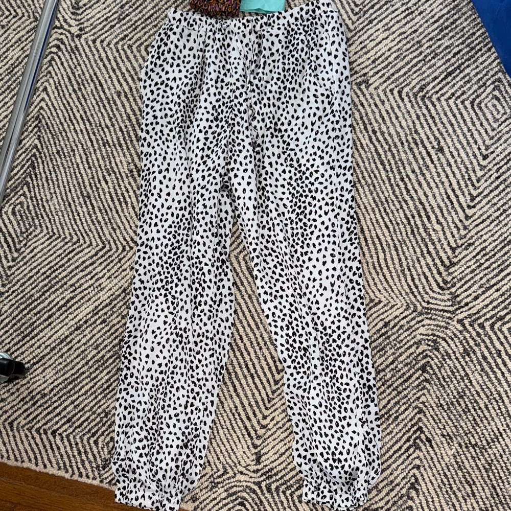 TCEC Black and White Spotted Lounge Pants